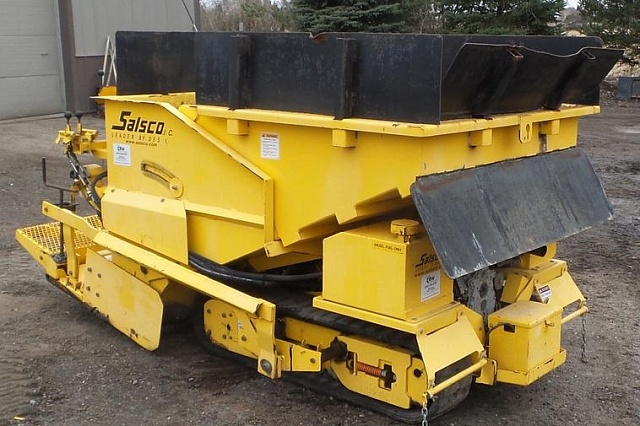 Мини укладчик асфальта на гусеничном ходу TP411